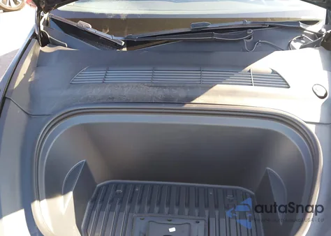 2022 Tesla Model Y Long Range Dual Motor All-Wheel Drive из США, поврежденный, VIN 7SAYGDEEXNF438997